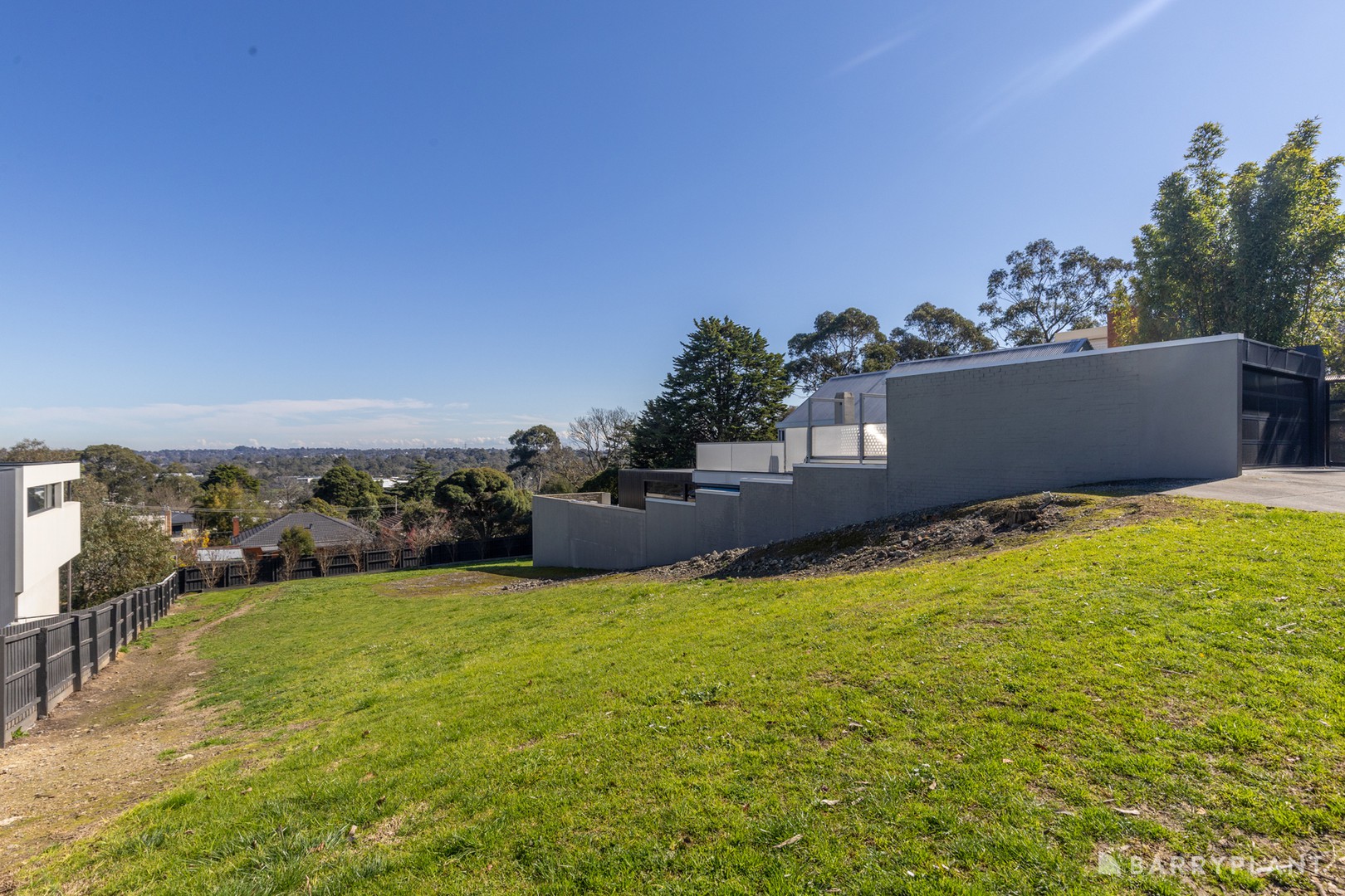 21 Royal Avenue, Heathmont, VIC 3135 - Thumbnail 1 - 18/08/2026