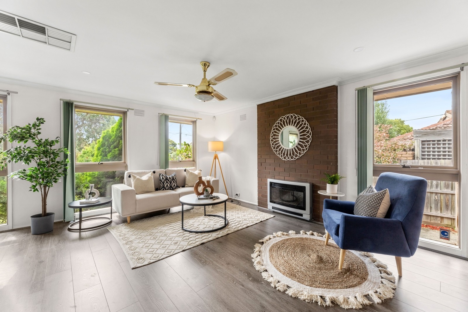 21 Sara Road, Scoresby, VIC 3179, Scoresby - Thumbnail 2