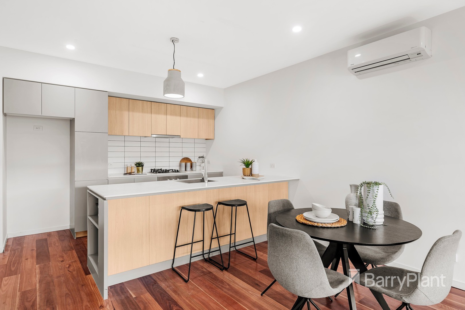 21 Sharp Circuit, Mill Park, VIC 3082, Mill Park - Thumbnail 4