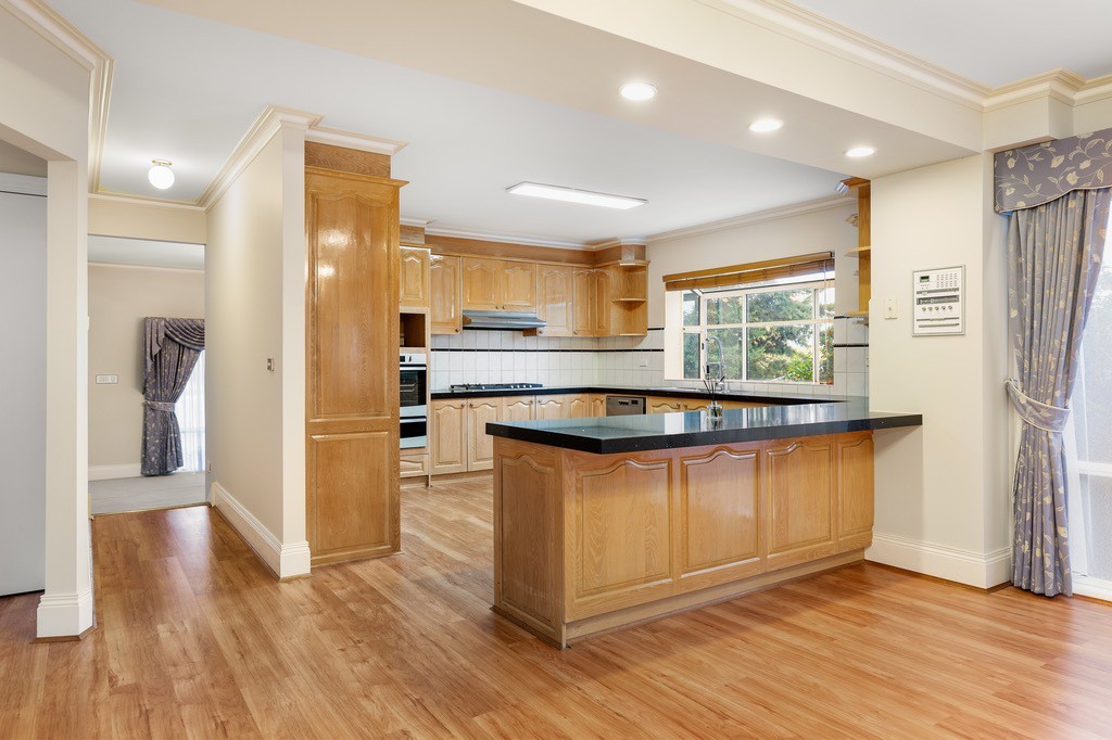 21 Singleton Drive, Endeavour Hills, VIC 3802, Endeavour Hills - Thumbnail 8