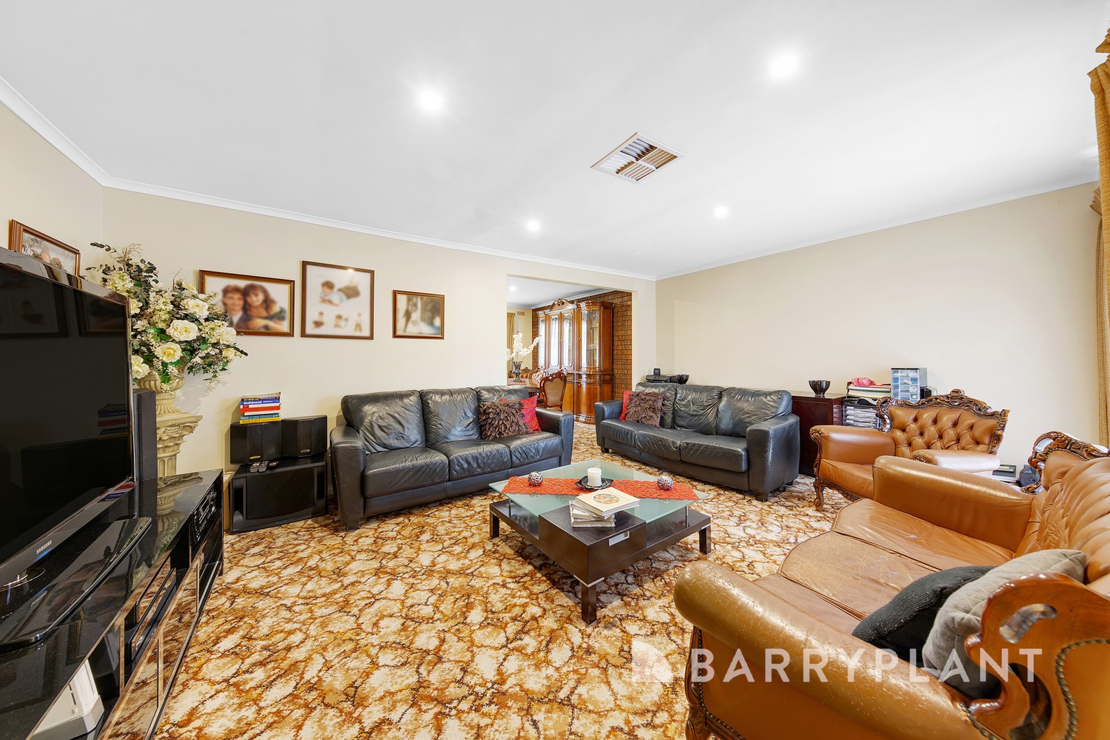 21 Snow Street, Keilor Park, VIC 3042 - Thumbnail 2 - 15/02/2024