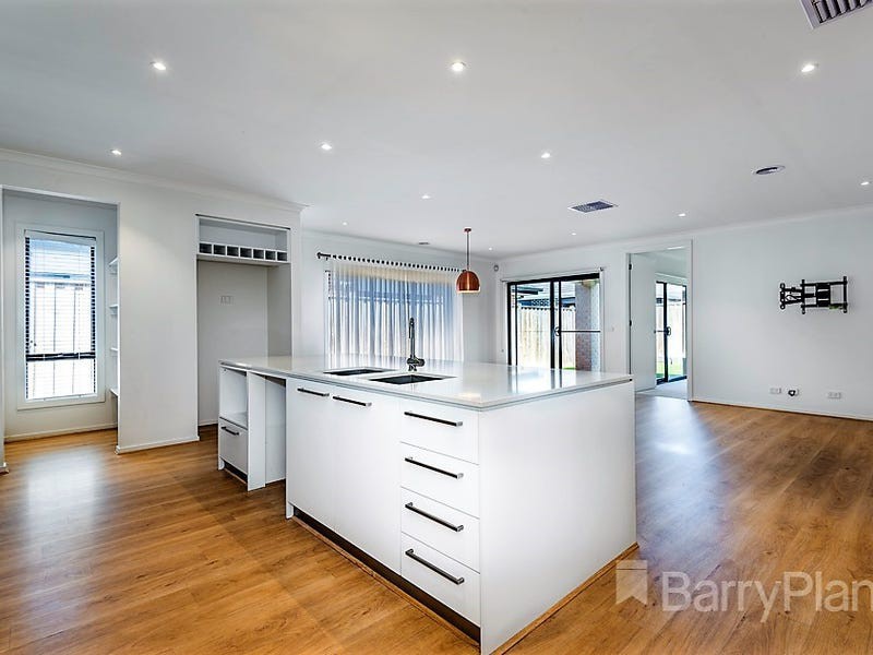 21 Snowdrop Drive, Keysborough, VIC 3173, Keysborough - Thumbnail 3