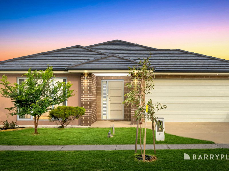 21 Solo Street, Point Cook, VIC 3030 - Image - 11/12/2025