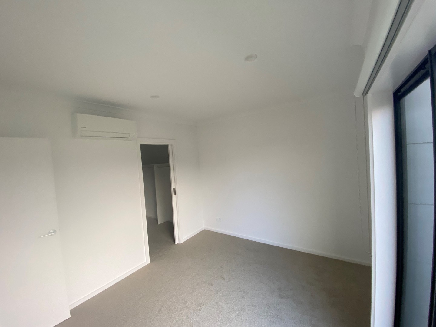 21 Spartan Ave, Clyde North, VIC 3978, Clyde North - Thumbnail 4