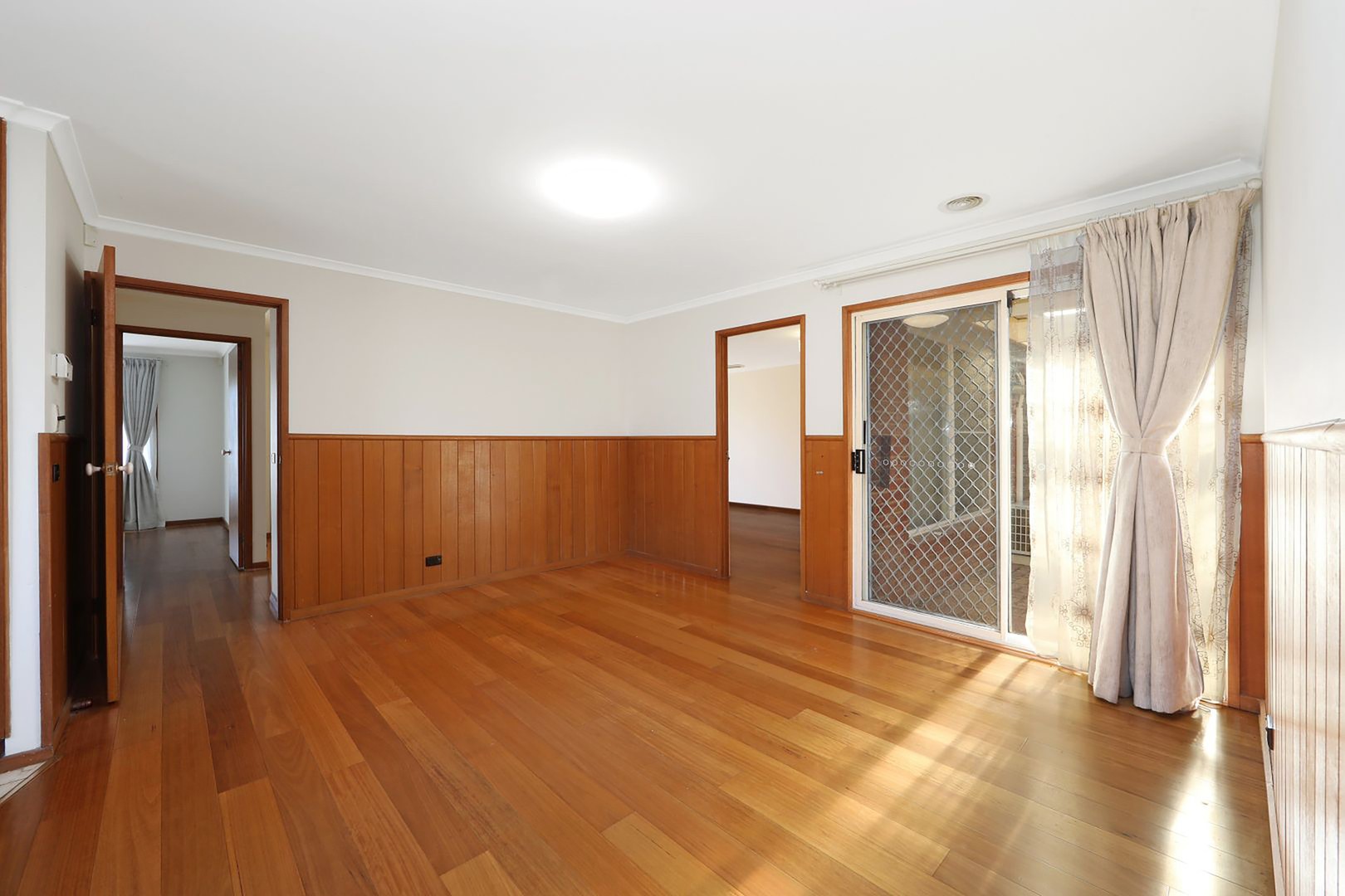 21 Spruce Drive, Rowville, VIC 3178, Rowville - Thumbnail 5