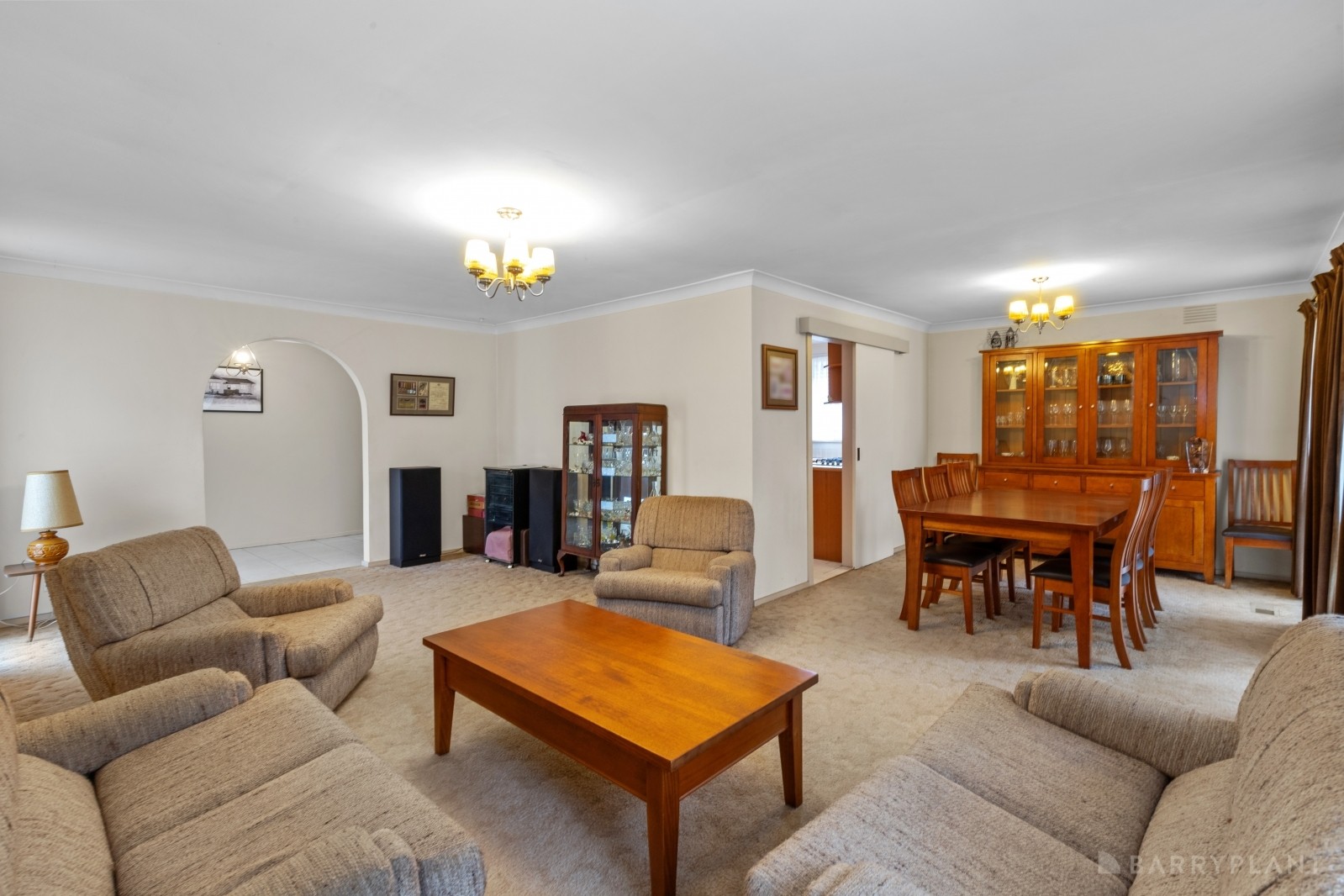 21 Summerhill Avenue, Wheelers Hill, VIC 3150, Wheelers Hill - Thumbnail 2