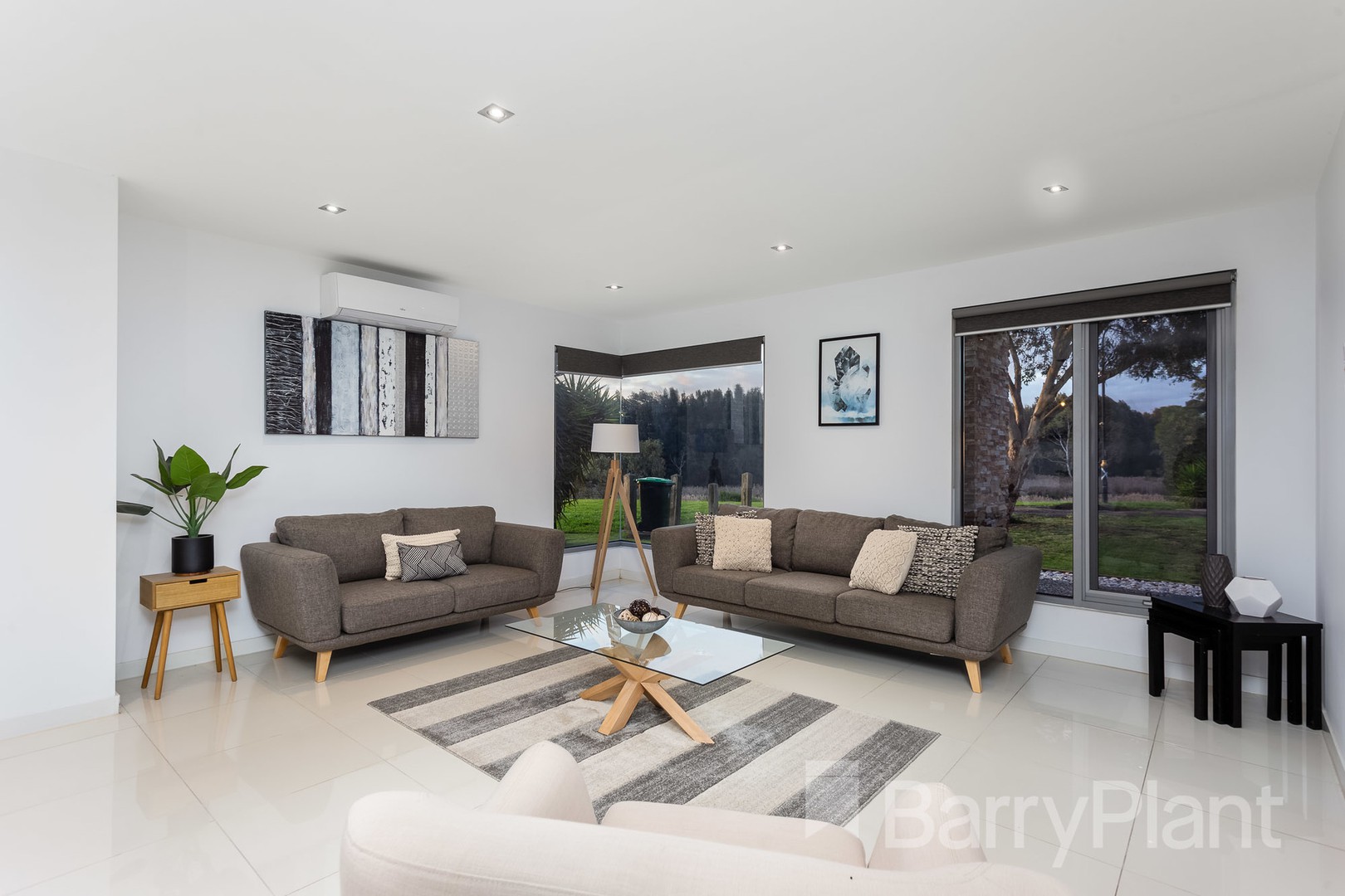 21 Sumner Crescent, Point Cook, VIC 3030, Point Cook - Thumbnail 5