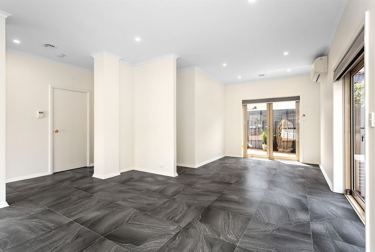 21 Sunrise Crescent, Templestowe Lower, VIC 3107, Templestowe Lower - Thumbnail 2