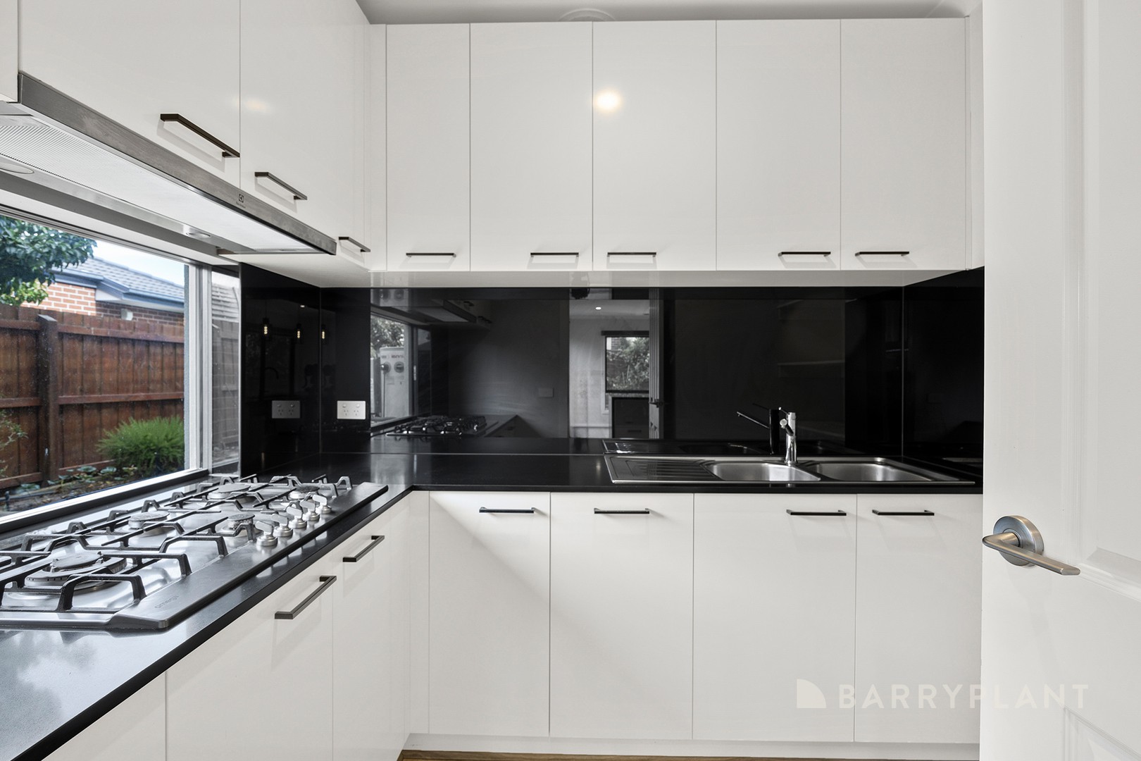21 Tamarind Road, Cranbourne North, VIC 3977, Cranbourne North - Thumbnail 4