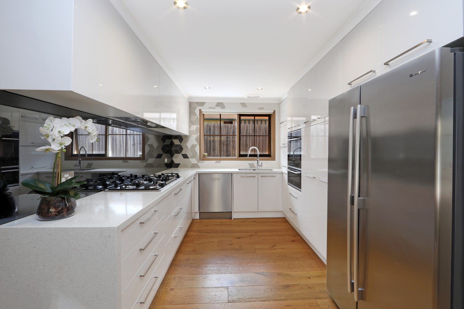 21 Tamboon Drive, Rowville, VIC 3178, Rowville - Thumbnail 3