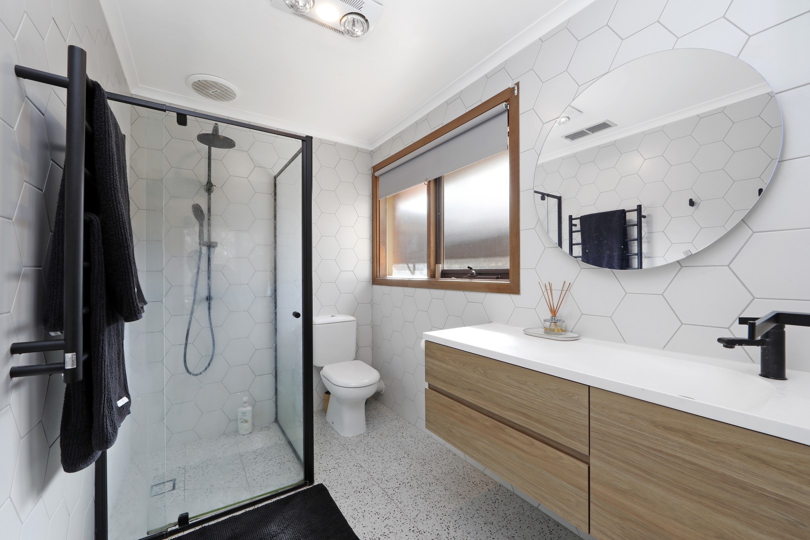21 Tamboon Drive, Rowville, VIC 3178, Rowville - Thumbnail 7