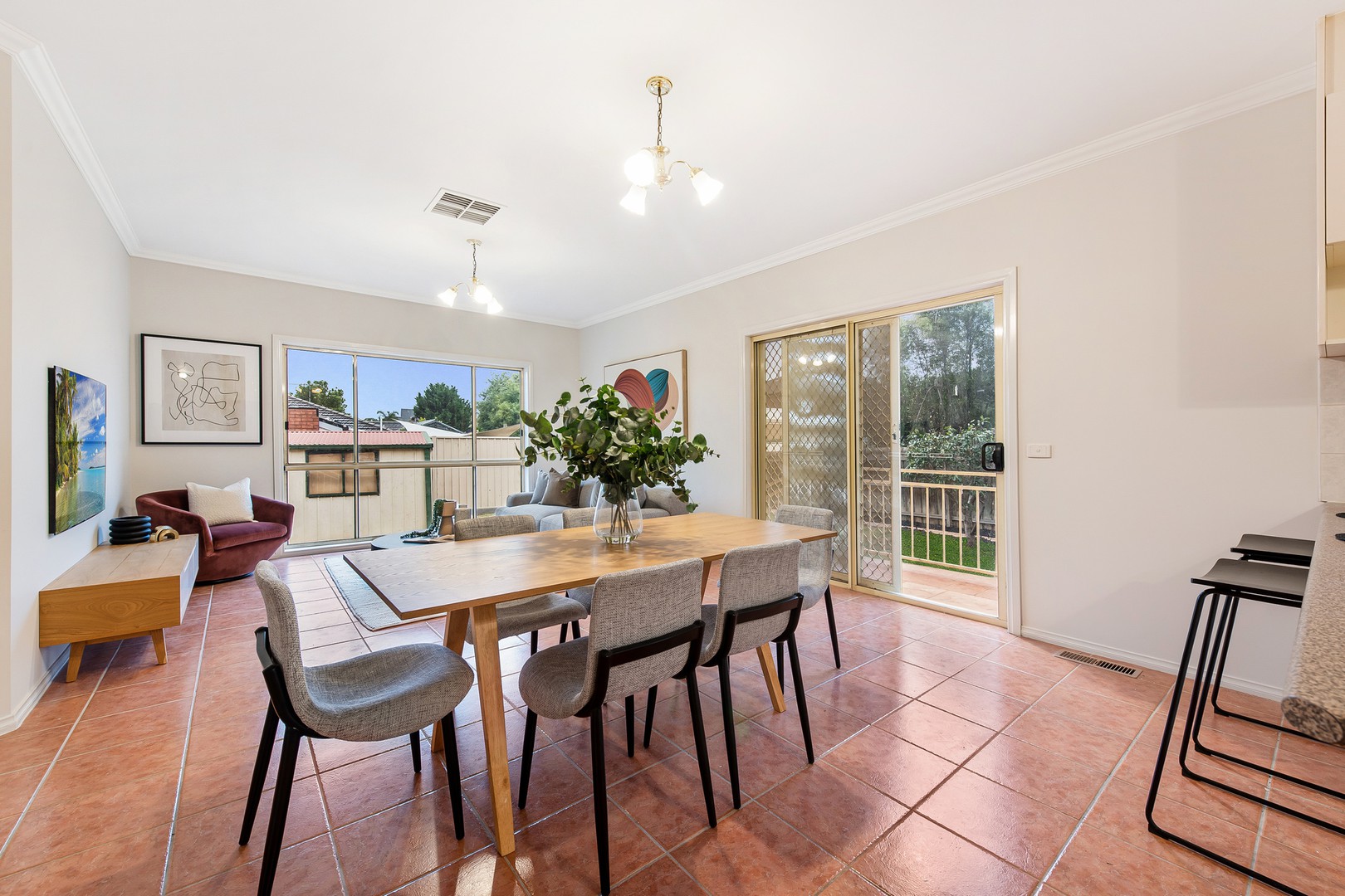 21 Tasman Crescent, Taylors Lakes, VIC 3038, Taylors Lakes - Thumbnail 3