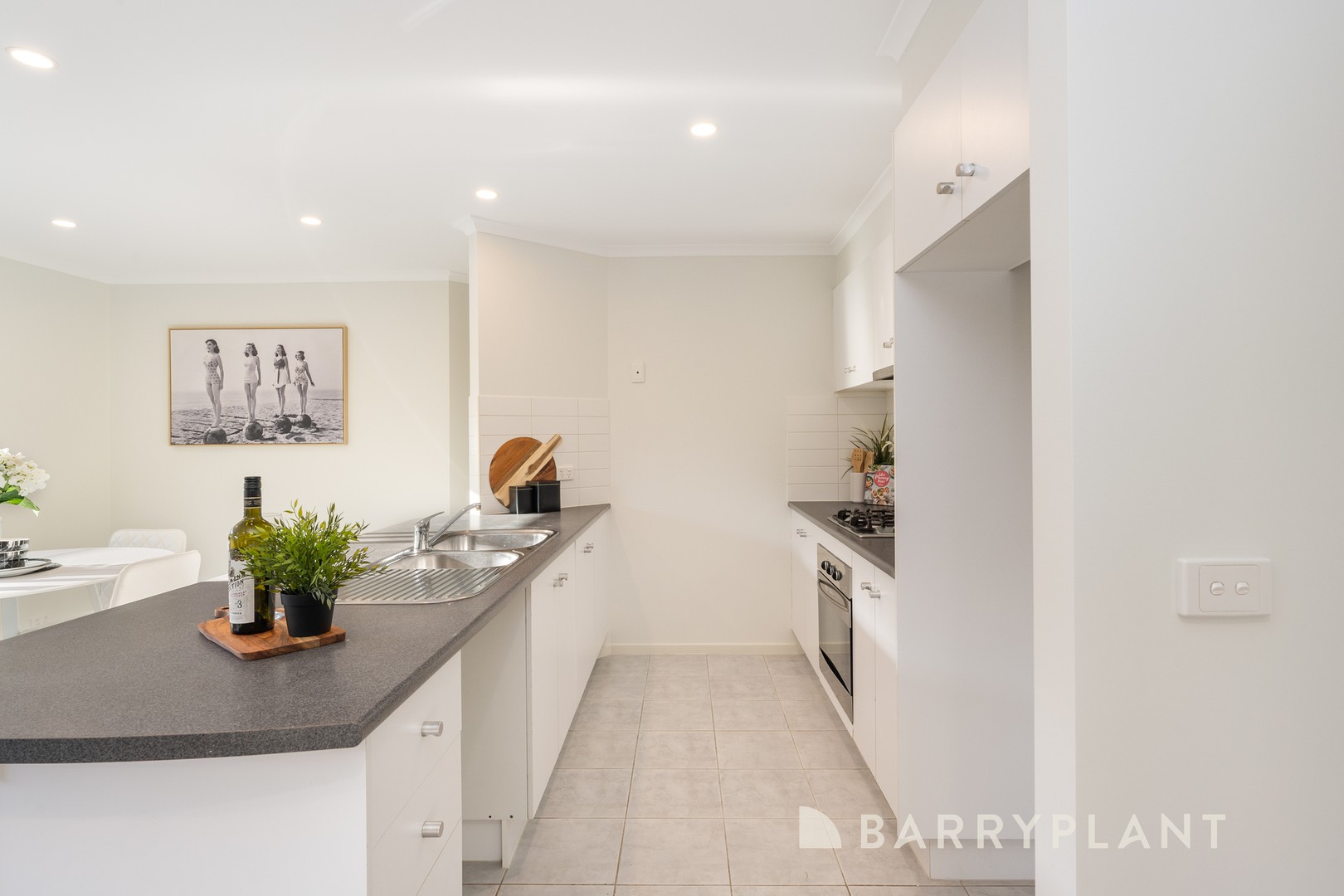 21 Tawrrific Street, Kurunjang, VIC 3337, Kurunjang - Thumbnail 4