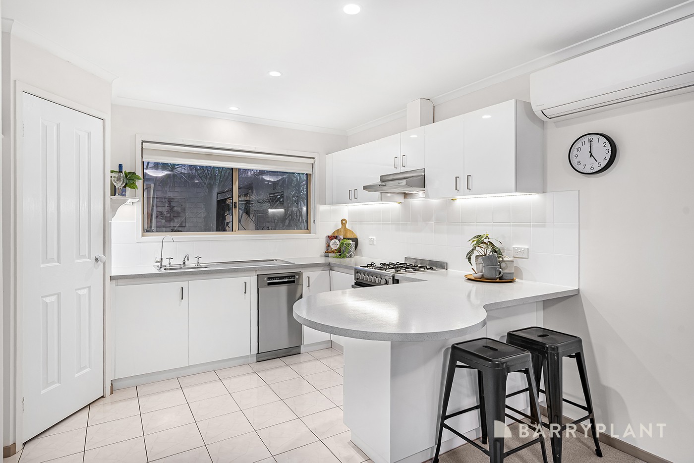 21 The Briars, Mooroolbark, VIC 3138, Mooroolbark - Thumbnail 3