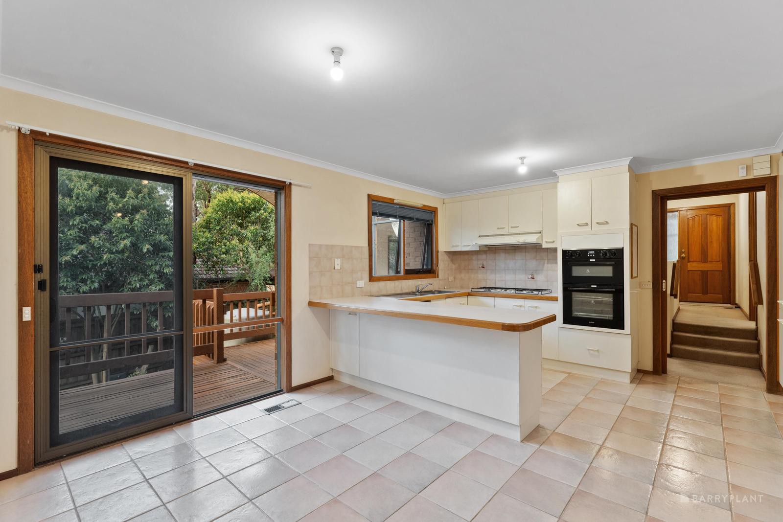 21 Thomas Street, Eltham, VIC 3095, Eltham - Thumbnail 5