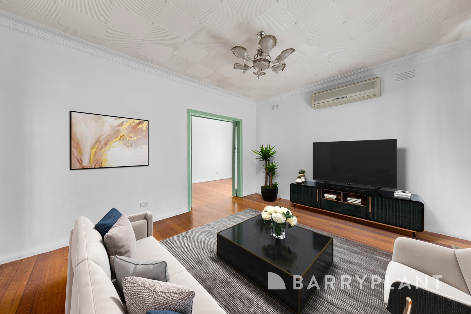 21 Thorndon Drive, St Albans, VIC 3021, St Albans - Thumbnail 2