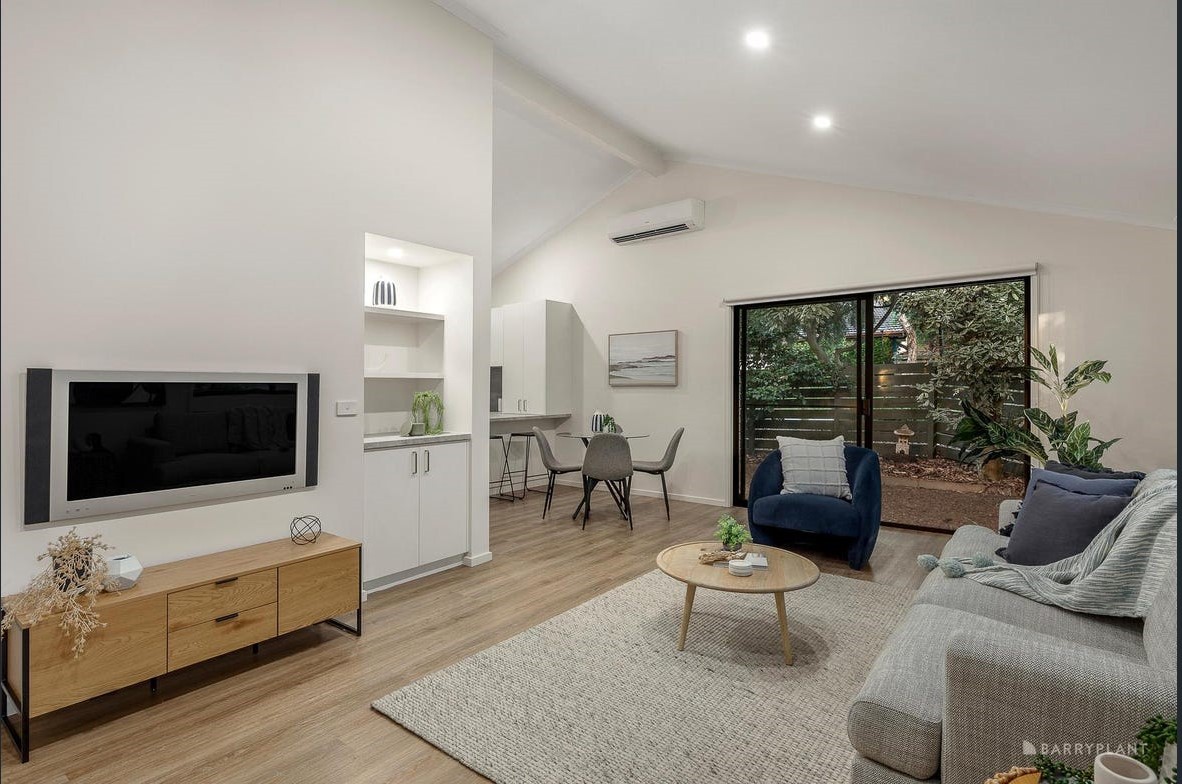 21 Tilson Drive, Vermont, VIC 3133, Vermont - Thumbnail 2