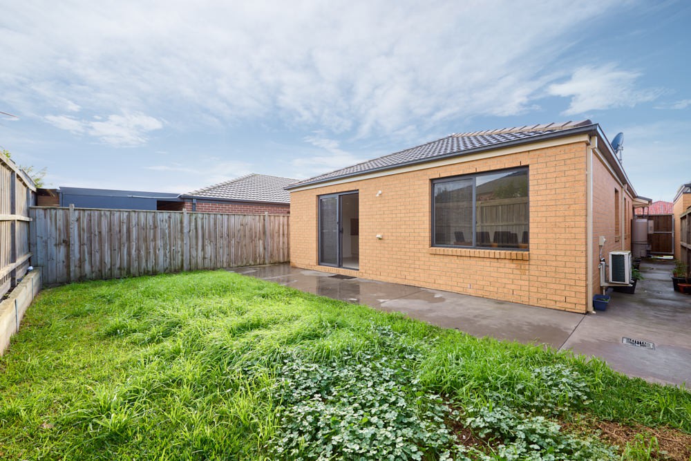 21 Trainers Way, Clyde North, VIC 3978, Clyde North - Thumbnail 8