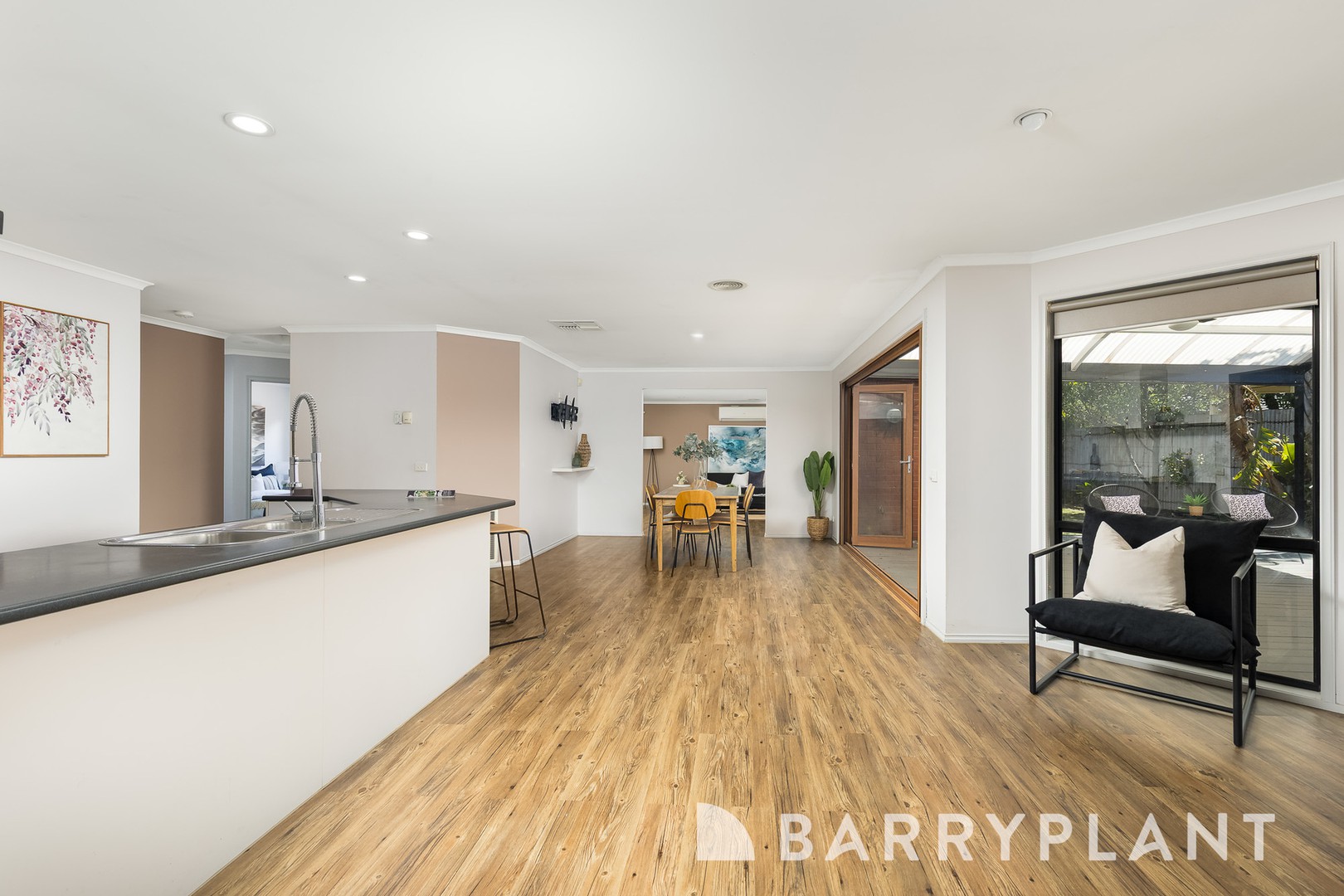 21 Trapani Avenue, Point Cook, VIC 3030, Point Cook - Thumbnail 2