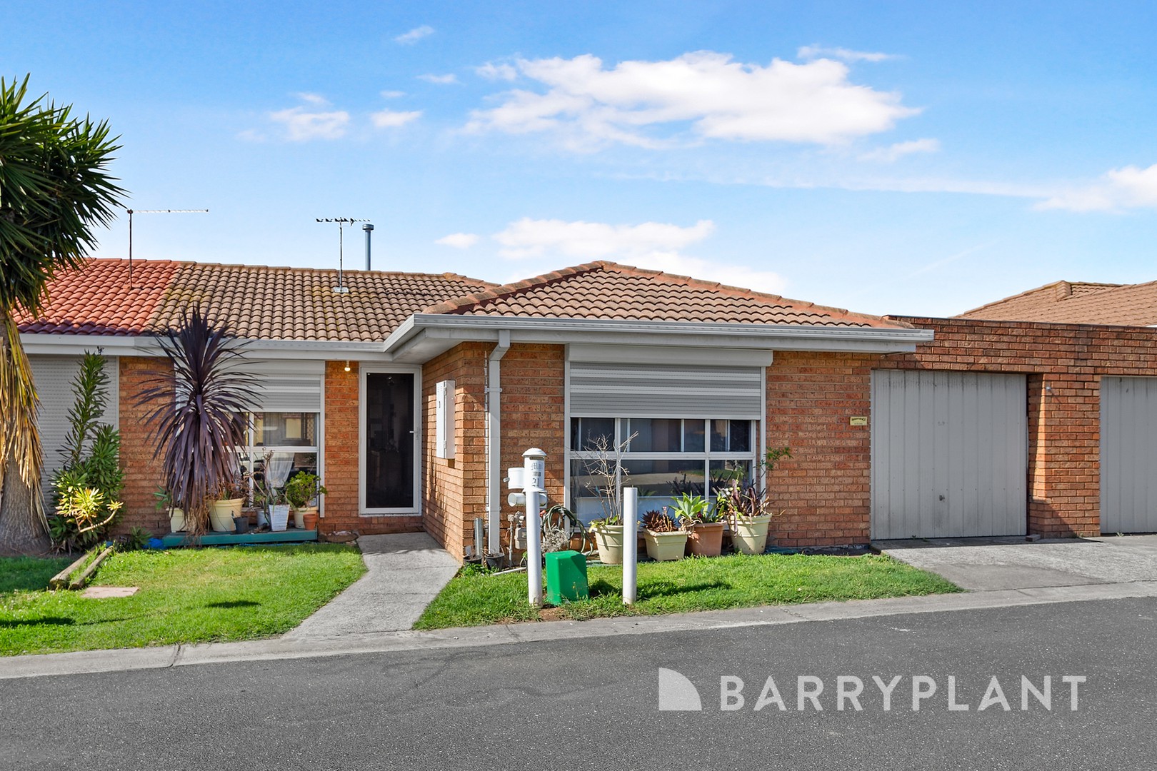 21 Trinacria Court, Deer Park, VIC 3023, Deer Park - Thumbnail 2