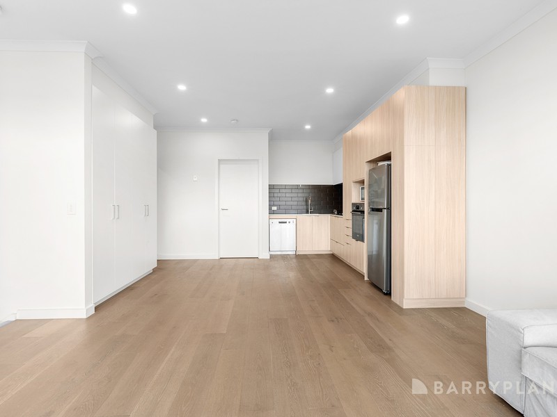 21 Tussock Drive, Bundoora, VIC 3083 - Image - 21/07/2025