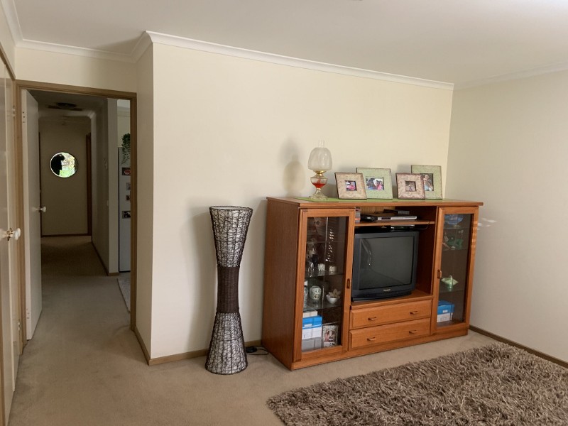 21 Victoria Road, Bayswater, VIC 3153, Bayswater - Thumbnail 3