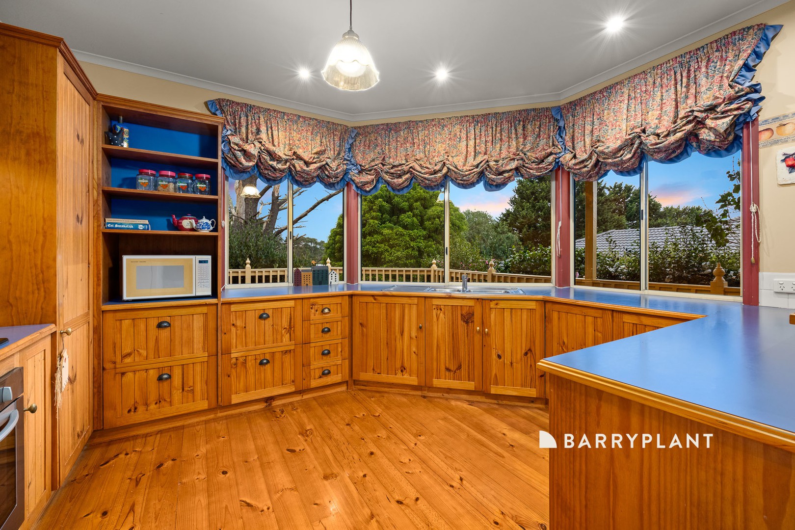 21 Wallace Crescent, Drouin, VIC 3818, Drouin - Thumbnail 3