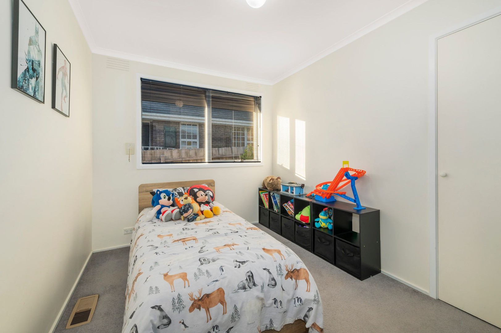 21 Warralong Avenue, Greensborough, VIC 3088, Greensborough - Thumbnail 3