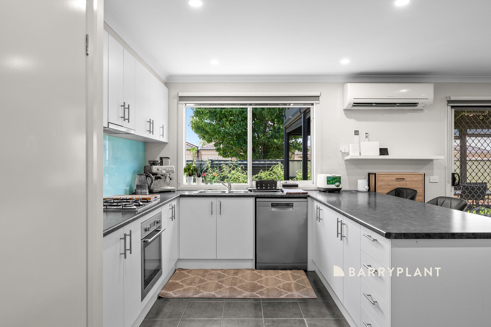 21 Webster Way, Pakenham, VIC 3810, Pakenham - Thumbnail 4