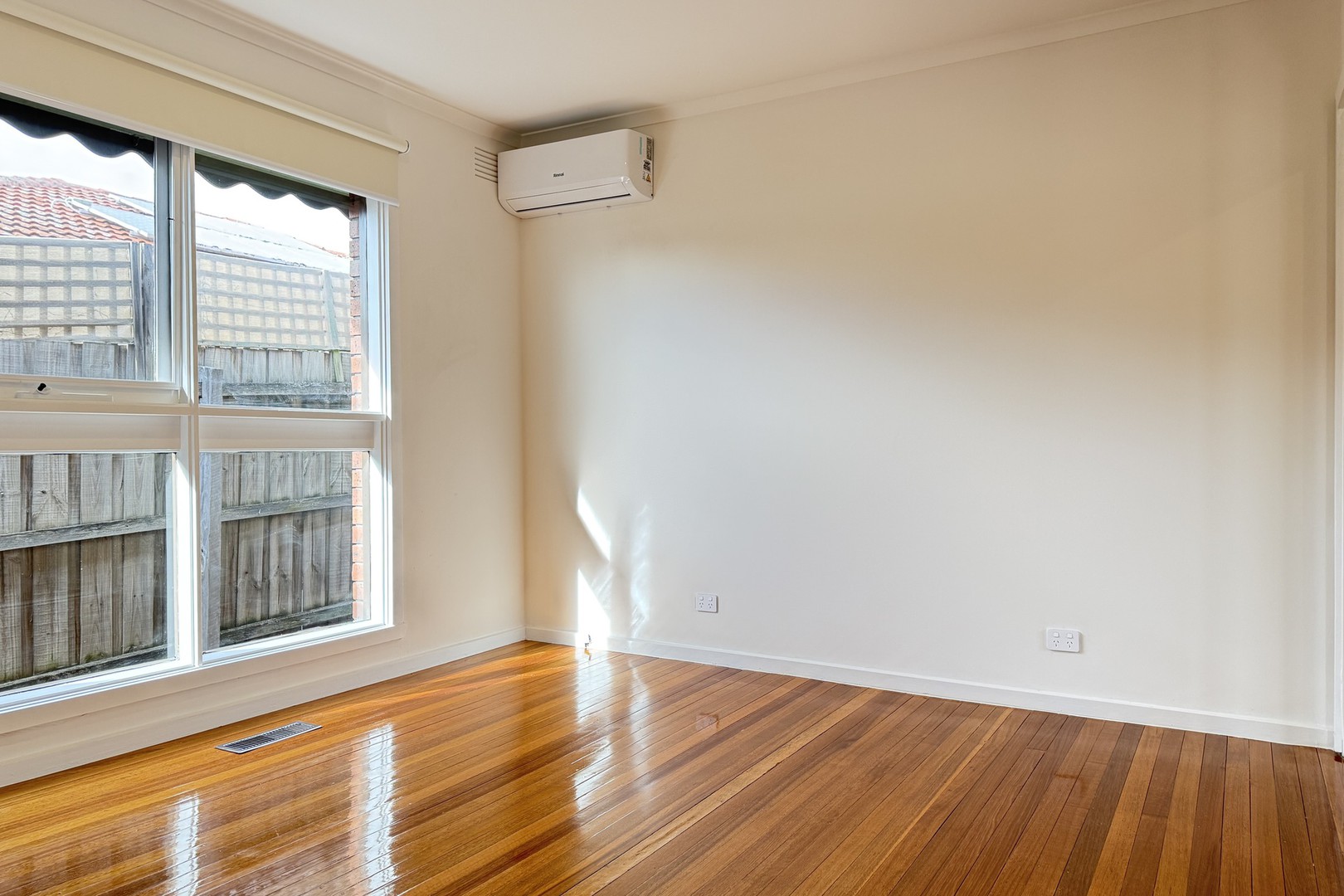 21 Wellington Crescent, Lalor, VIC 3075, Lalor - Thumbnail 6