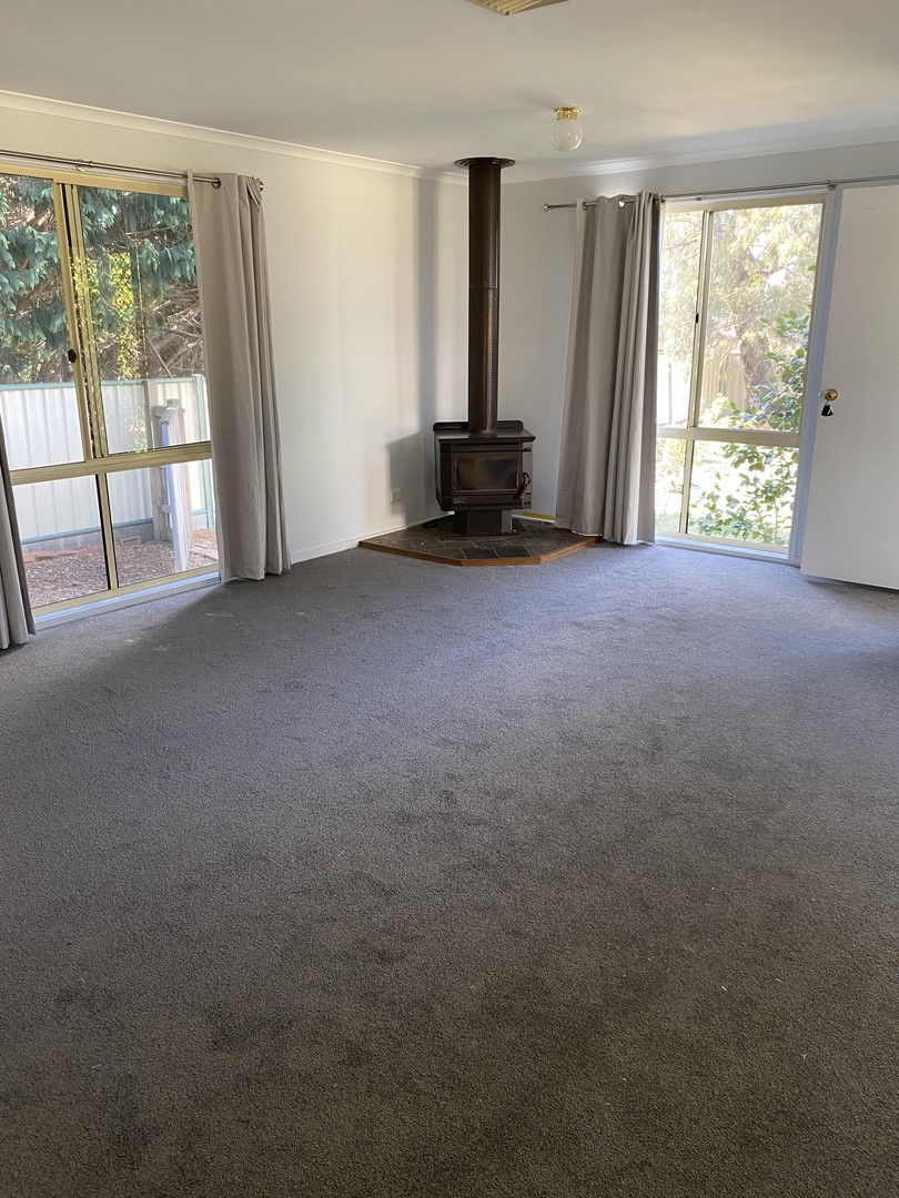 21 Wellington Street, Wallan, VIC 3756, Wallan - Thumbnail 2