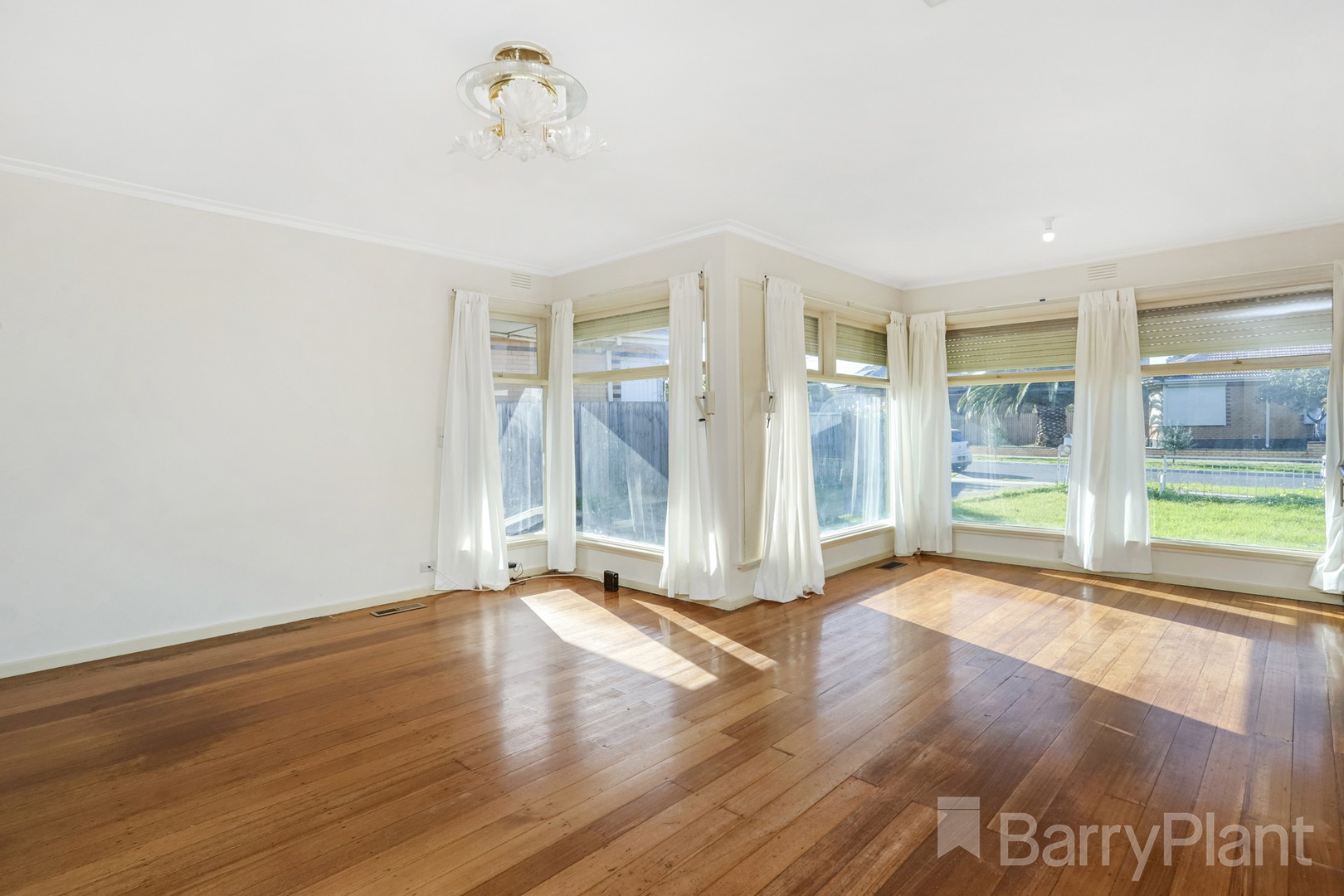 21 Wendy  Way, Sunshine West, VIC 3020 - Thumbnail 1 - 01/07/2022