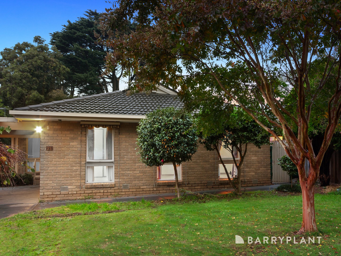 21 Yorkminster Avenue, Wantirna, VIC 3152, Wantirna - Thumbnail 3