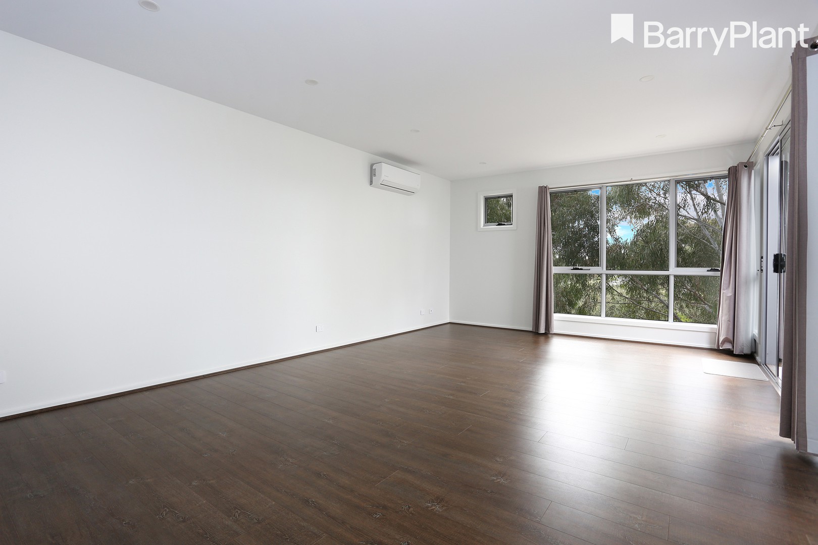 21 Zeta Crescent, Point Cook, VIC 3030, Point Cook - Thumbnail 5