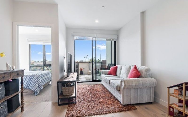 210/190 Reynolds Road, Doncaster East, VIC 3109, Doncaster East - Thumbnail 3