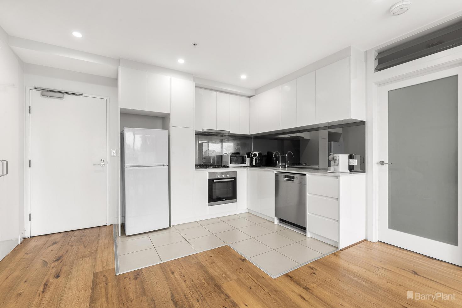 210/373-377 Burwood Highway, Burwood, VIC 3125
