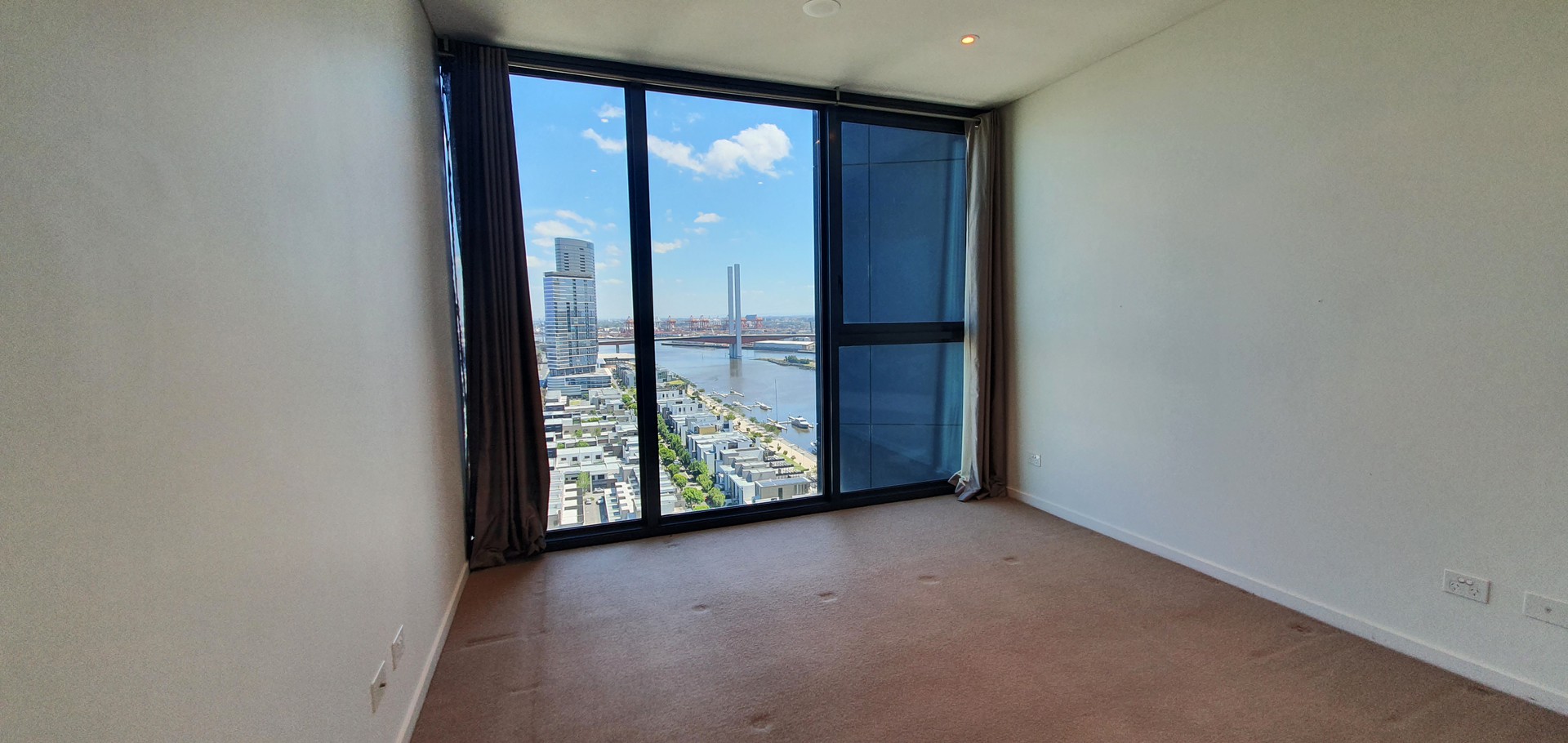 2106/1-3 Point Park Crescent, Docklands, VIC 3008, Docklands - Thumbnail 8