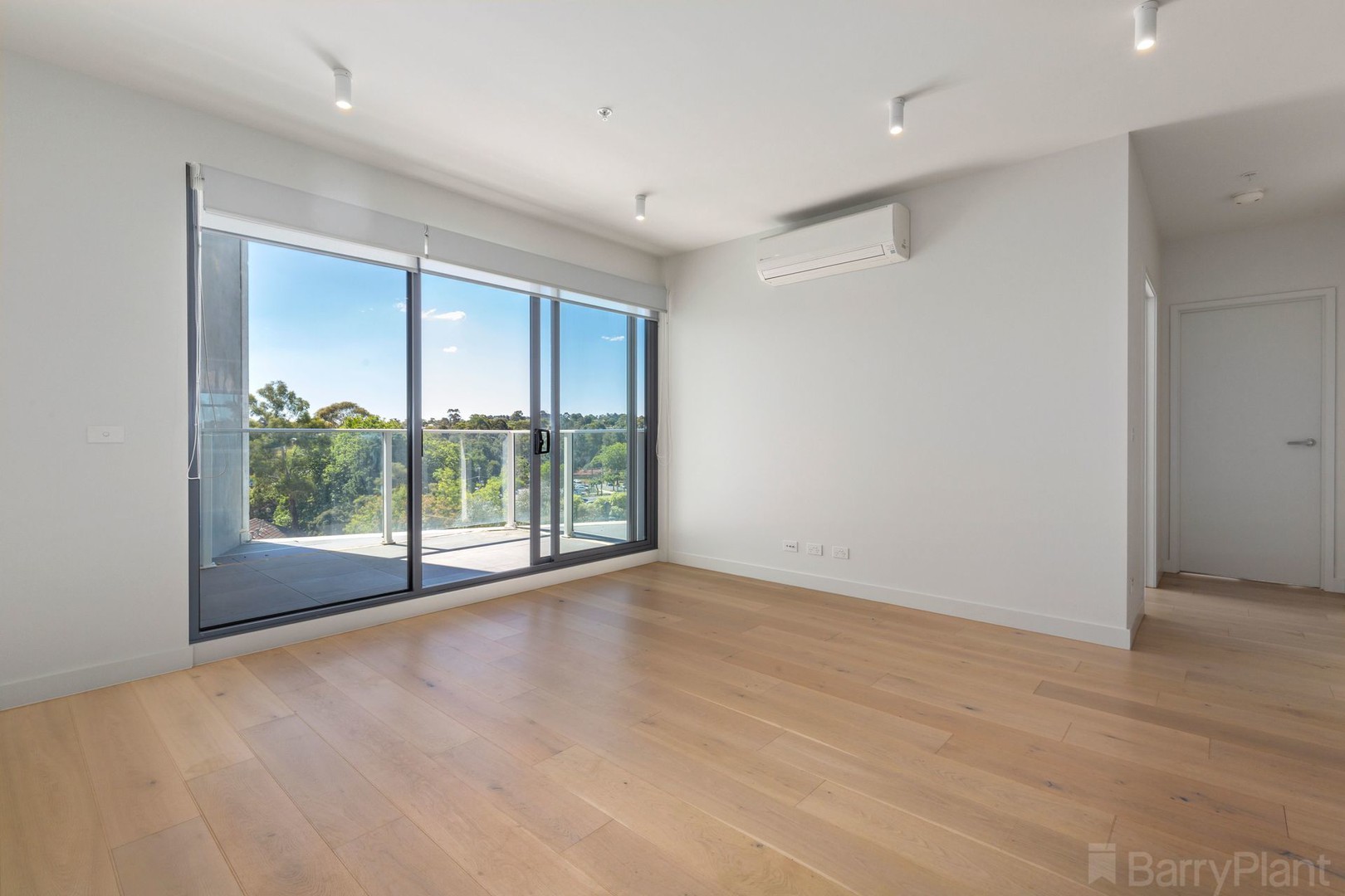 211/233 Maroondah Highway, Ringwood, VIC 3134, Ringwood - Thumbnail 2