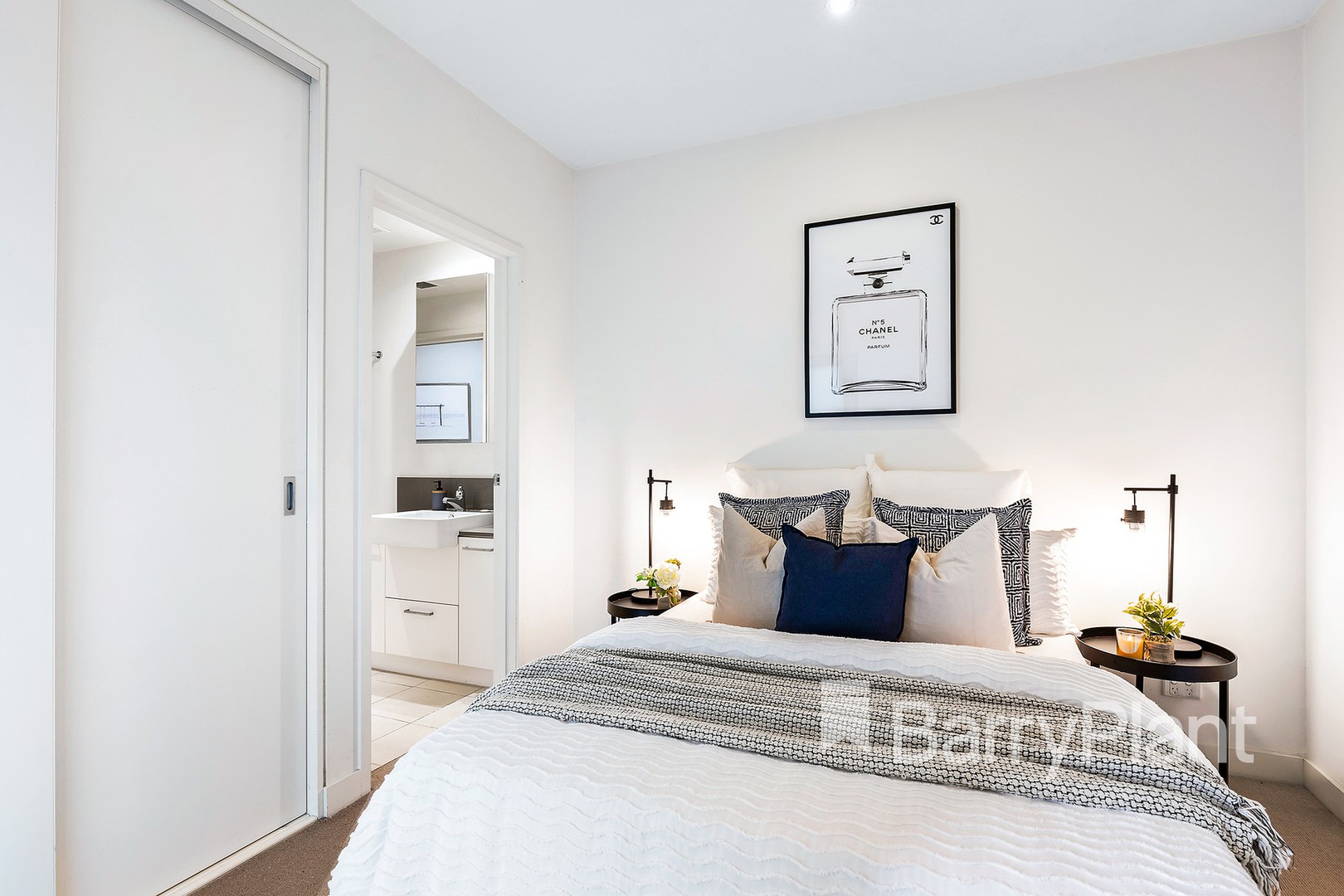 211/33 Cliveden Close, East Melbourne, VIC 3002, East Melbourne - Thumbnail 4