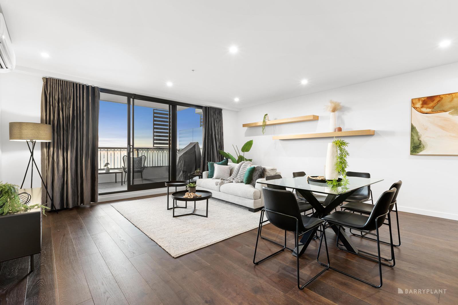211/5 Sovereign Point Court, Doncaster, VIC 3108, Doncaster - Thumbnail 3