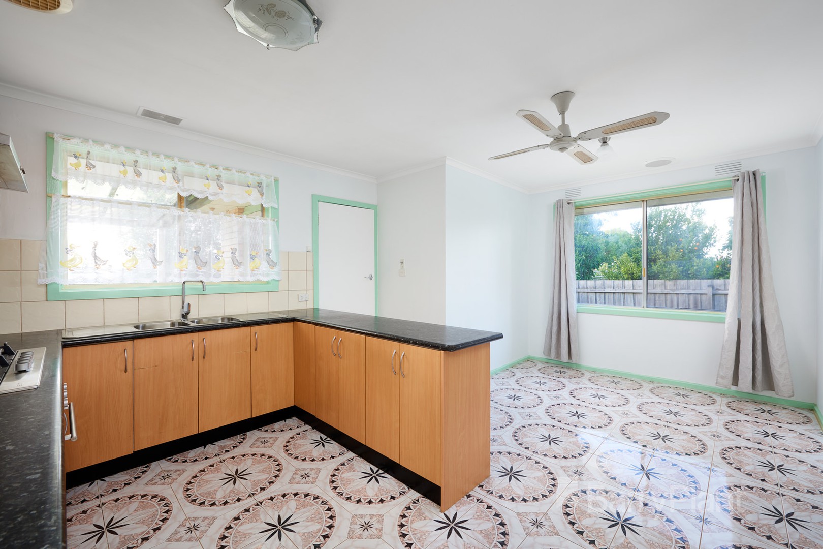 211 Gladstone RoadDandenong North, VIC 3175, Dandenong North - Thumbnail 4