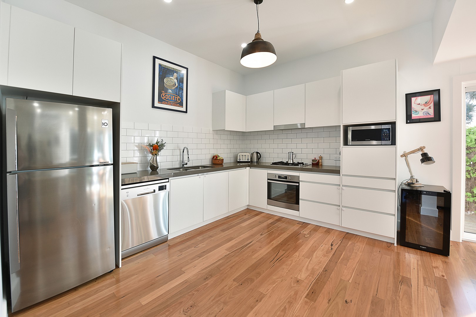 211 Purinuan Road, Reservoir, VIC 3073, Reservoir - Thumbnail 6