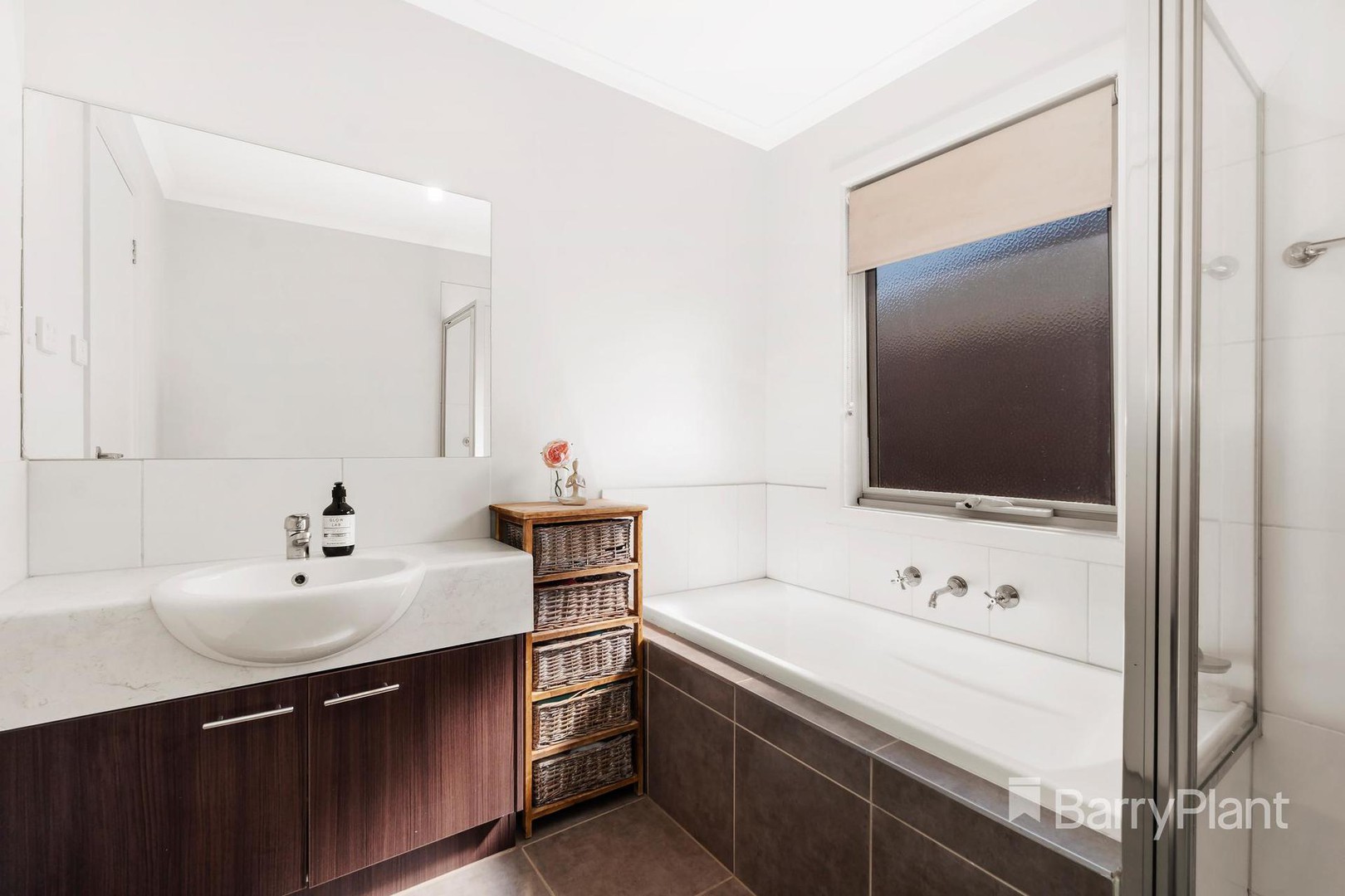 211 The Lakes Boulevard, South Morang, VIC 3752, South Morang - Thumbnail 6