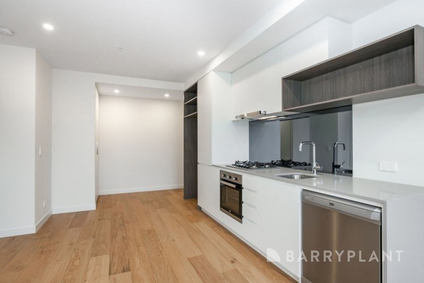 211B/1093 Plenty Road, Bundoora, VIC 3083, Bundoora - Thumbnail 2