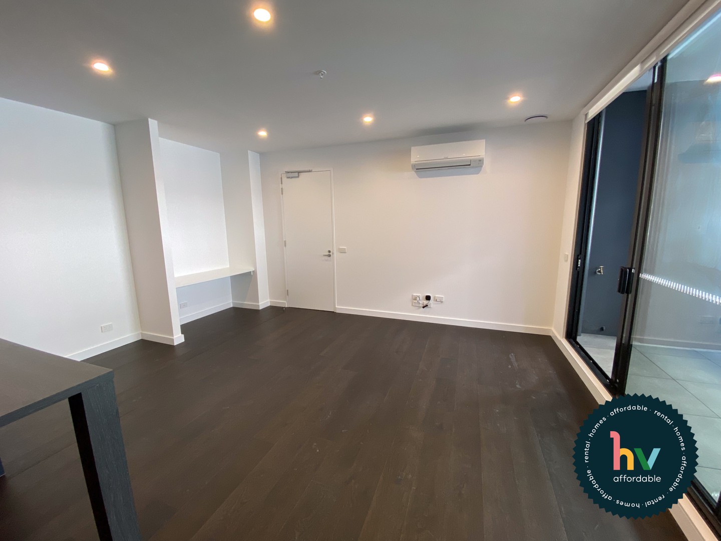 212/160 Whitehorse Road, Blackburn, VIC 3130, Blackburn - Thumbnail 3