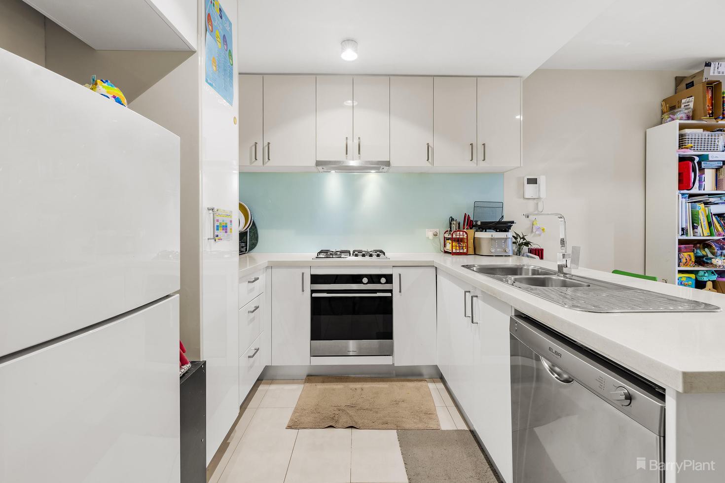 212/569 Whitehorse Road, Mitcham, VIC 3132, Mitcham - Thumbnail 3