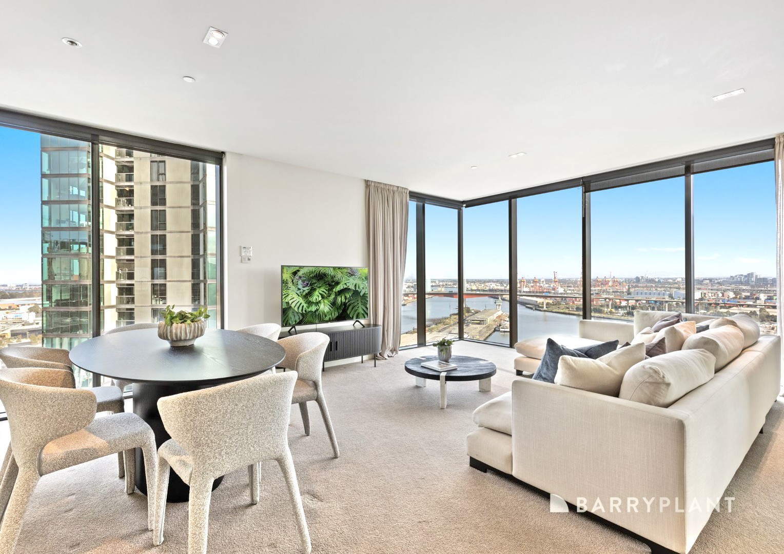 212/8 Waterside Place, Docklands, VIC 3008, Docklands - Thumbnail 4
