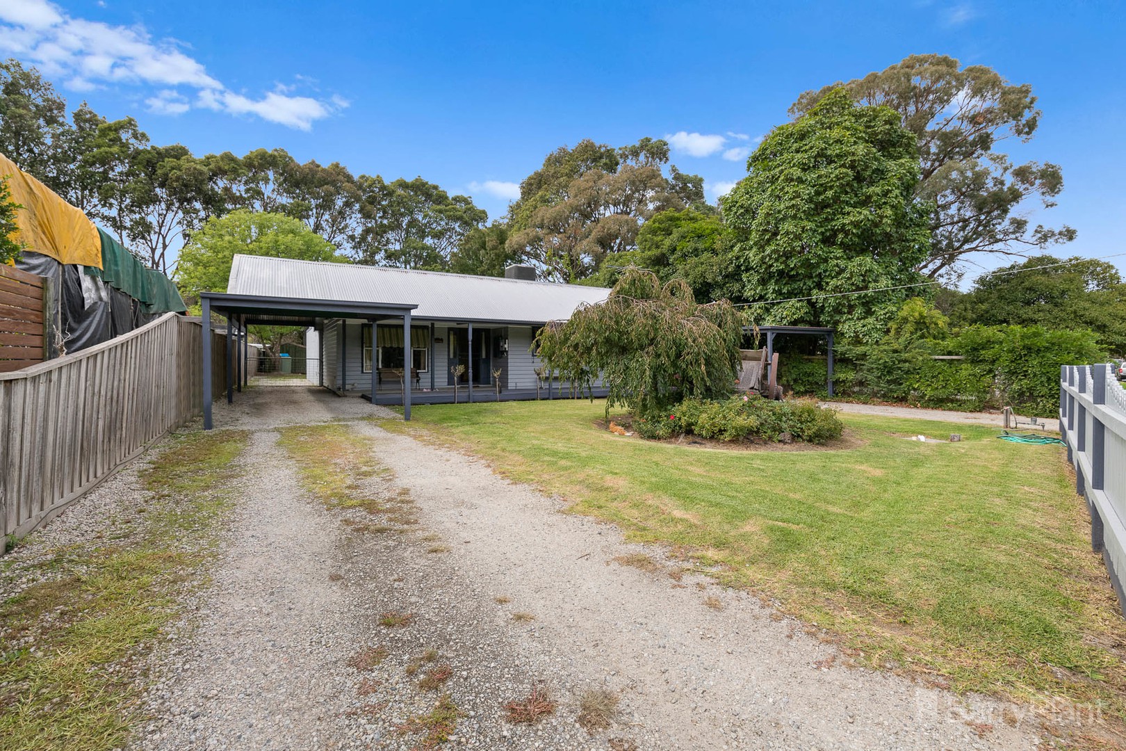 212 Toomuc Valley Road, Pakenham, VIC 3810 - Thumbnail 2 - 08/04/2022