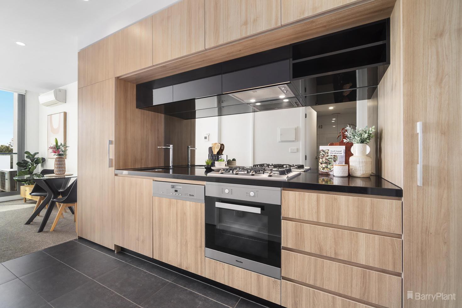 213/1 Grosvenor Street, Doncaster, VIC 3108, Doncaster - Thumbnail 3