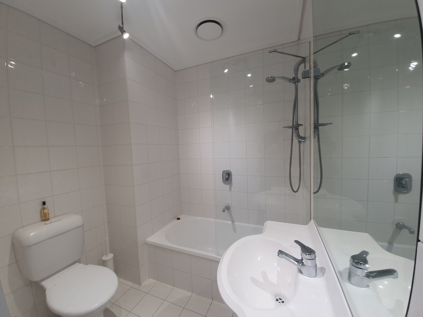 213/99 Whiteman Street, Southbank, VIC 3006, Southbank - Thumbnail 7